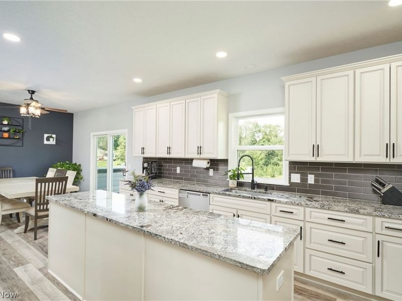 9233 Beatty Street NW, Massillon, OH 44647 Photo 8