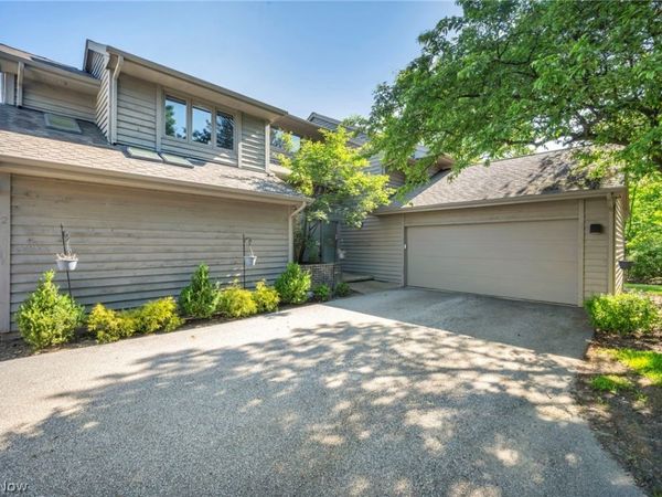2 Salem Court , Beachwood, OH 44122