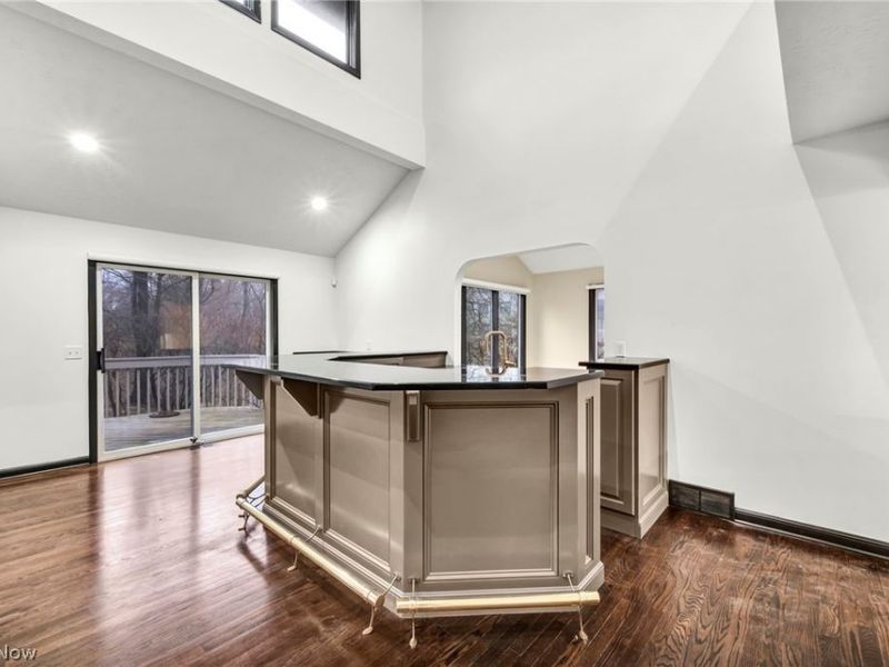 2 Salem Court , Beachwood, OH 44122 Photo 8