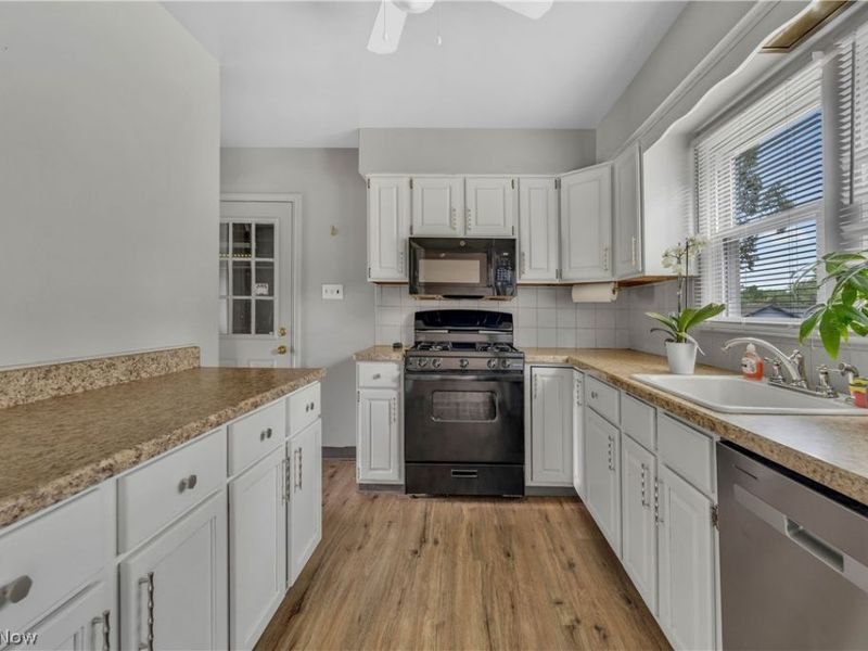 3923 Arden Boulevard , Boardman, OH 44511 Photo 4