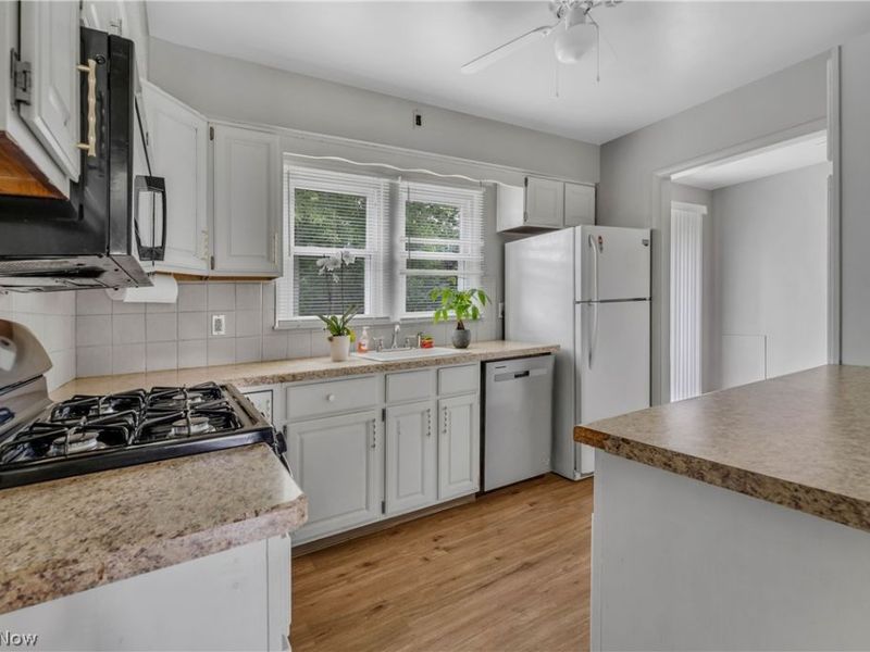 3923 Arden Boulevard , Boardman, OH 44511 Photo 5