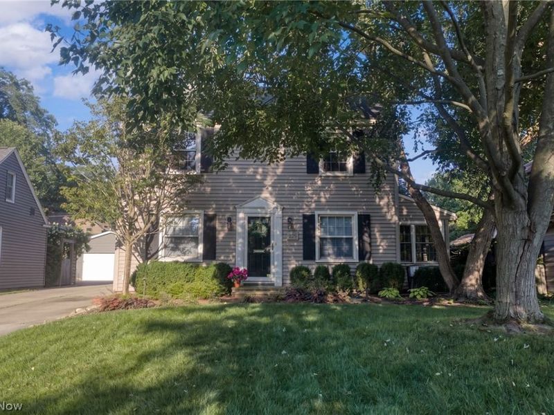 225 Melbourne Avenue, Akron, OH 44313 Photo 1