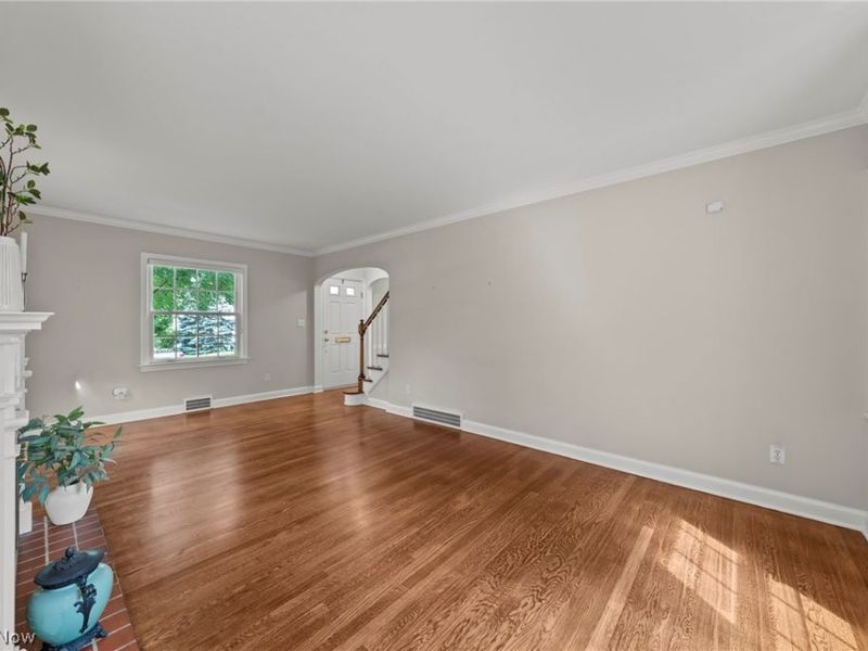 225 Melbourne Avenue, Akron, OH 44313 Photo 10