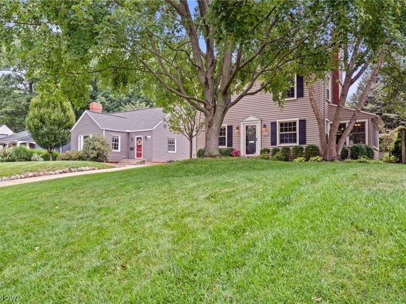 225 Melbourne Avenue, Akron, OH 44313 Photo 3