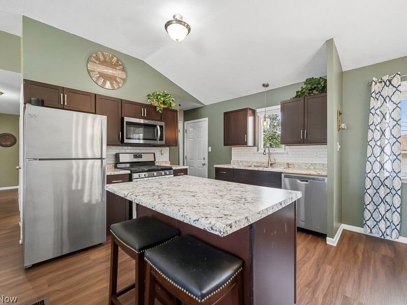 1520 David Avenue , Parma, OH 44134 Photo 9