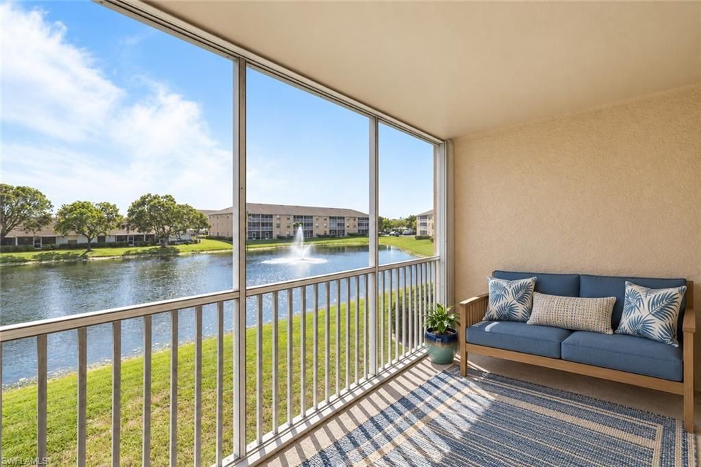 9660 Victoria Ln, Unit 206, Naples, FL 34109 Photo