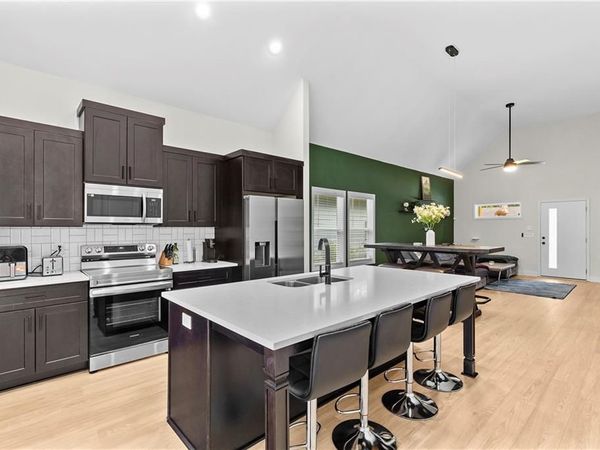 624 Robert Street NW, Atlanta, GA 30318