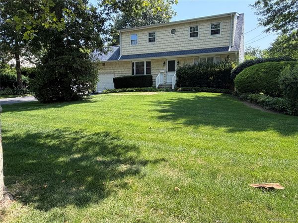 21 Purdy Avenue , East Northport, NY 11731