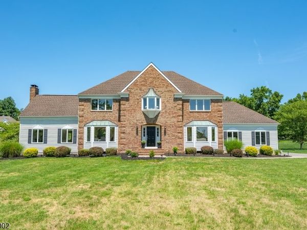 103 Briar Way, Branchburg, NJ 08853