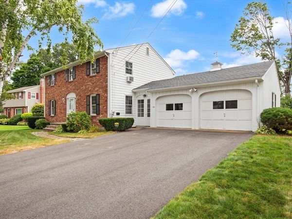 44 Pennsylvania Ave., Reading, MA 01867