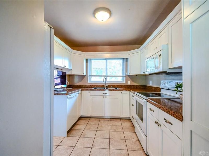 1708 Dutchess, Kettering, OH 45420 Photo 12