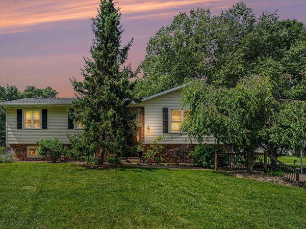 51093 Shady Lane, Elkhart, IN 46514