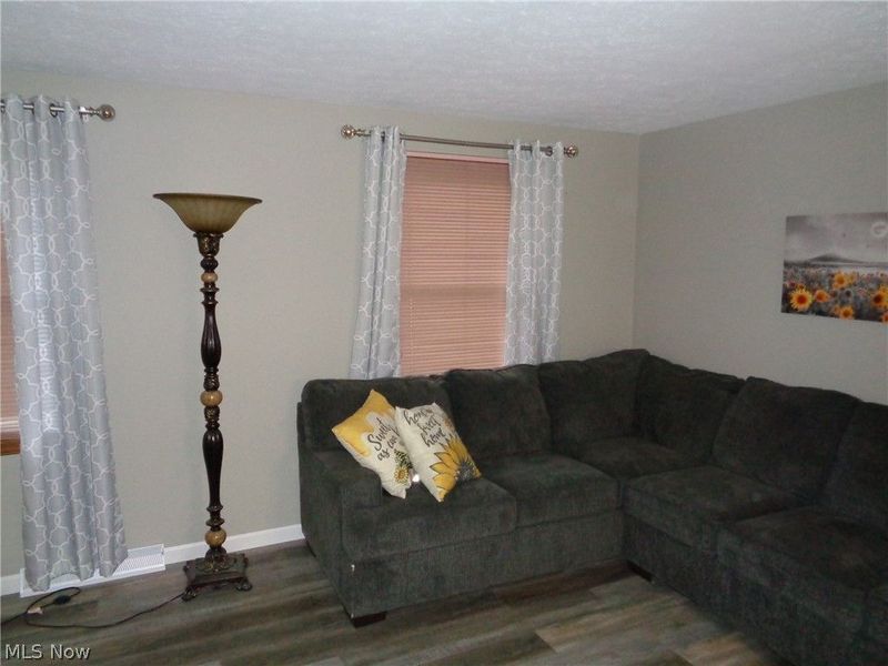 3415 Lauren Avenue NW, Massillon, OH 44646 Photo 4