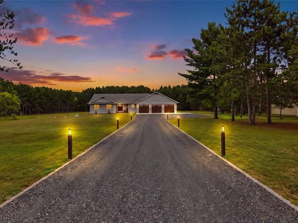 11140 40th Avenue, Chippewa Falls, WI 54729