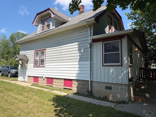5061 N 32nd STREET, Unit 5061A, Milwaukee, WI 53209