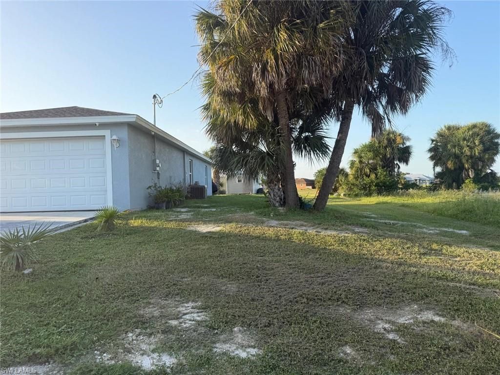 1046 Saturn Ct , Labelle, FL 33945 Photo