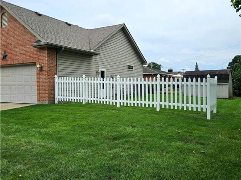 12 Merry Robin Road, Troy, OH 45373 Photo 11