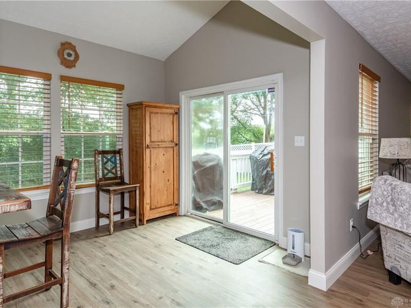 1680 Wimbledon Drive, Fairborn, OH 45324 Photo 11