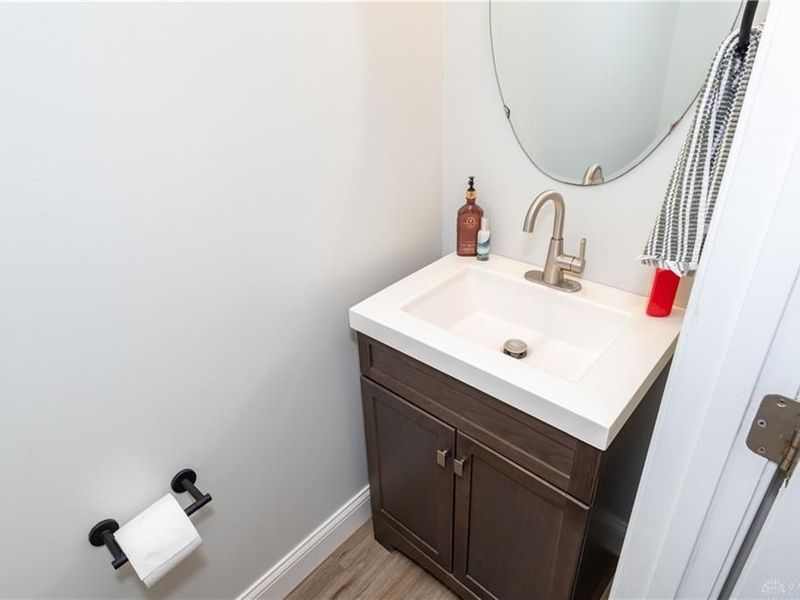 1680 Wimbledon Drive, Fairborn, OH 45324 Photo 14