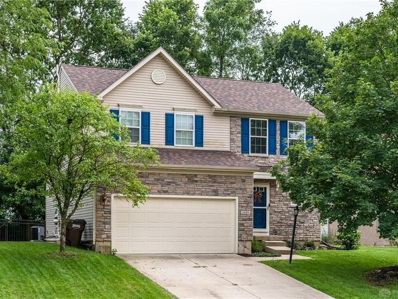 1680 Wimbledon Drive, Fairborn, OH 45324 Photo 2