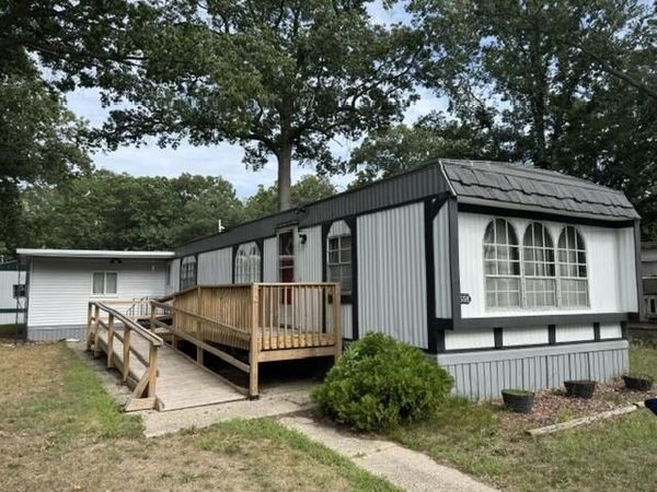 556 Harvest Lane, Muskegon, MI 49442