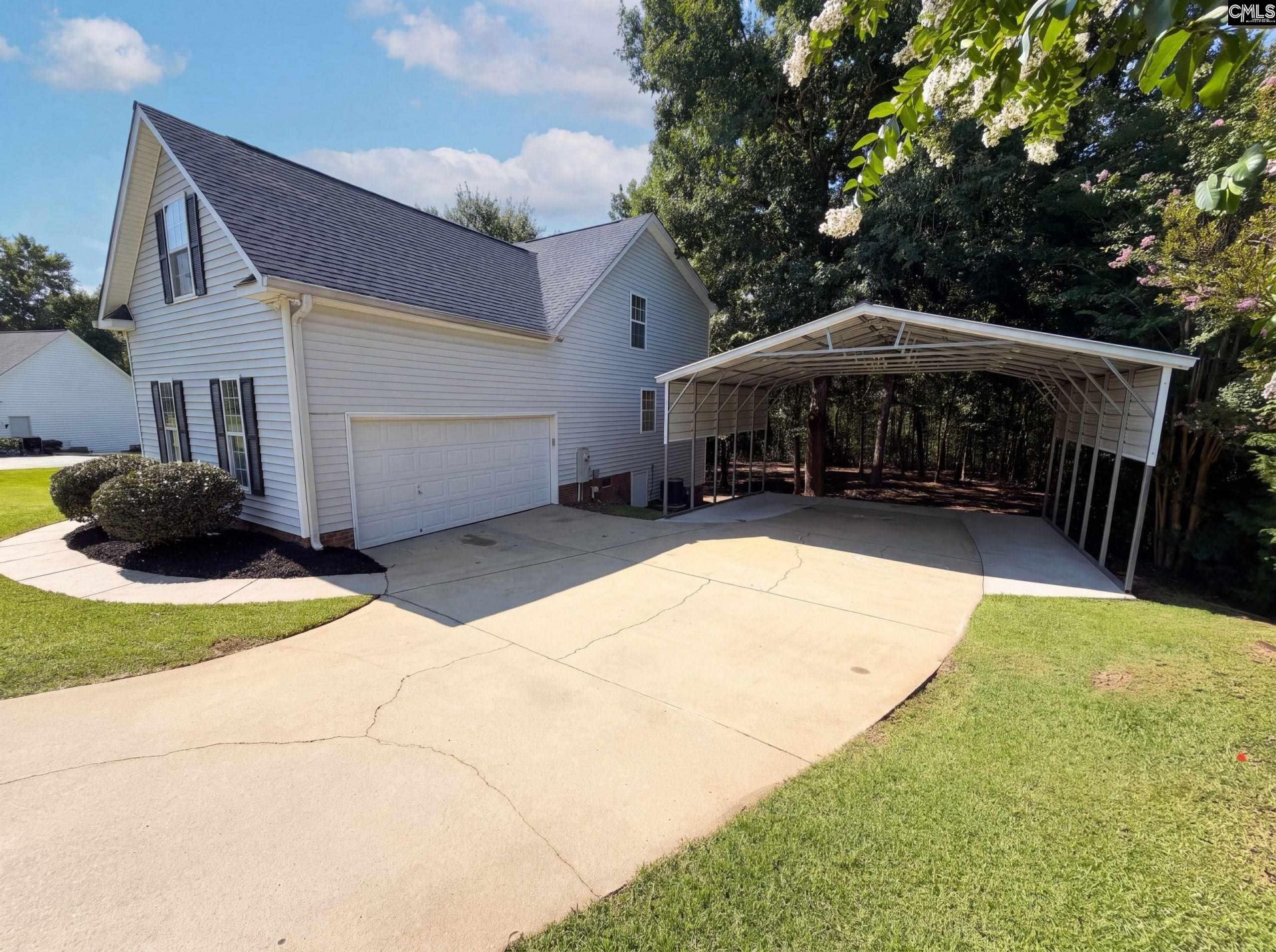 168 Hollow Tree Court Photo 16