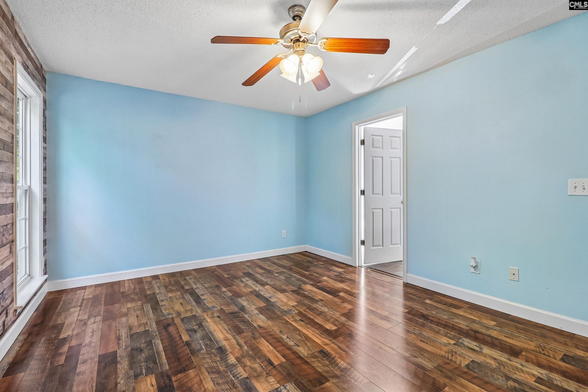 168 Hollow Tree Court Photo 29