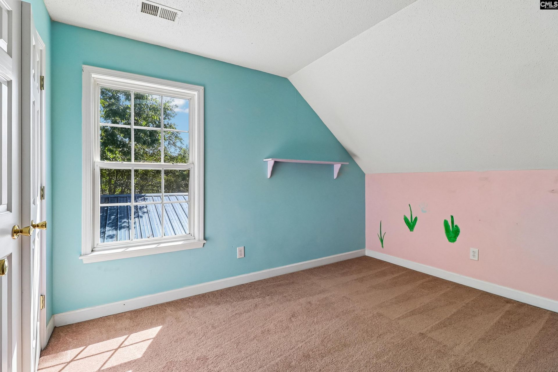 168 Hollow Tree Court Photo 46