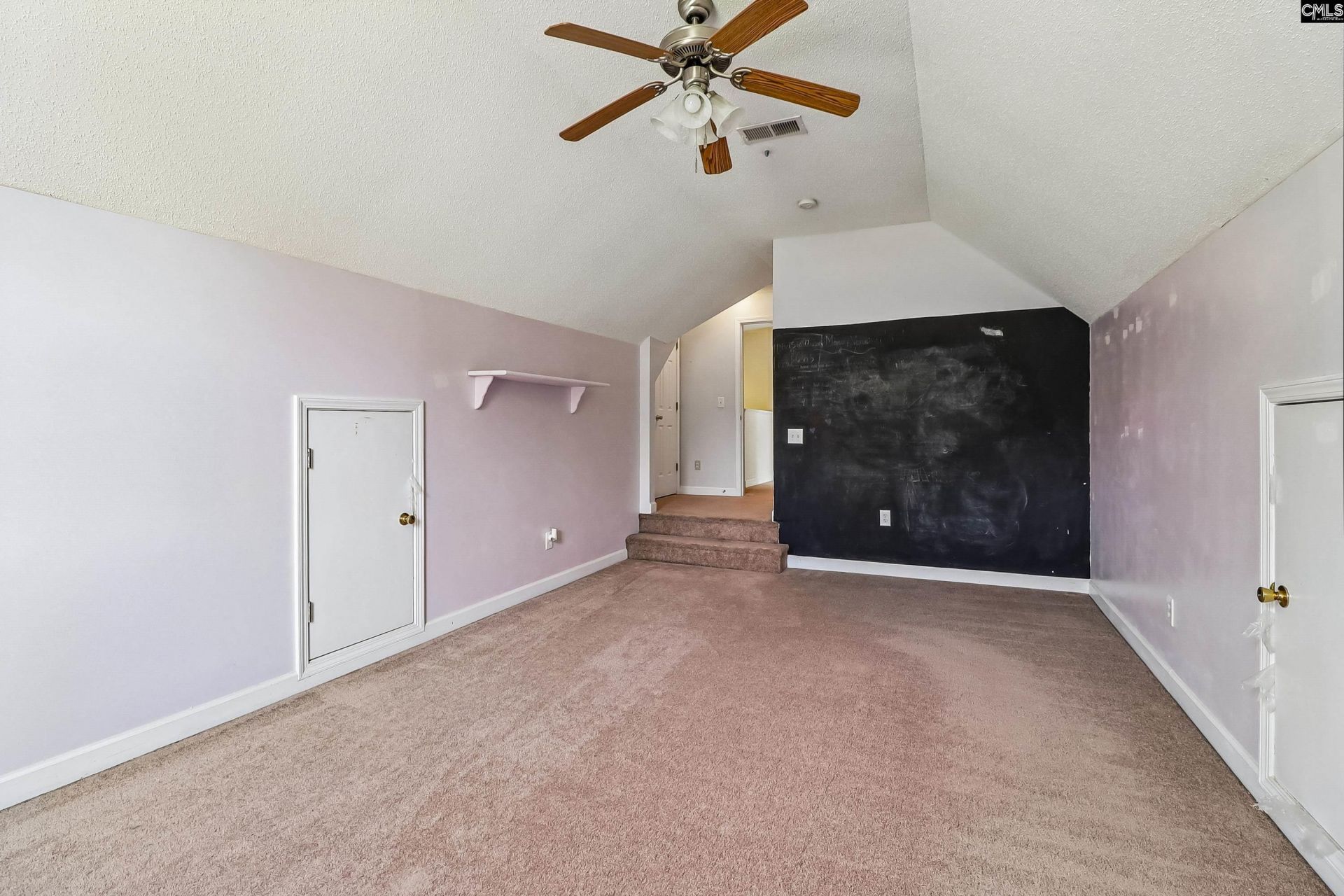 168 Hollow Tree Court Photo 49
