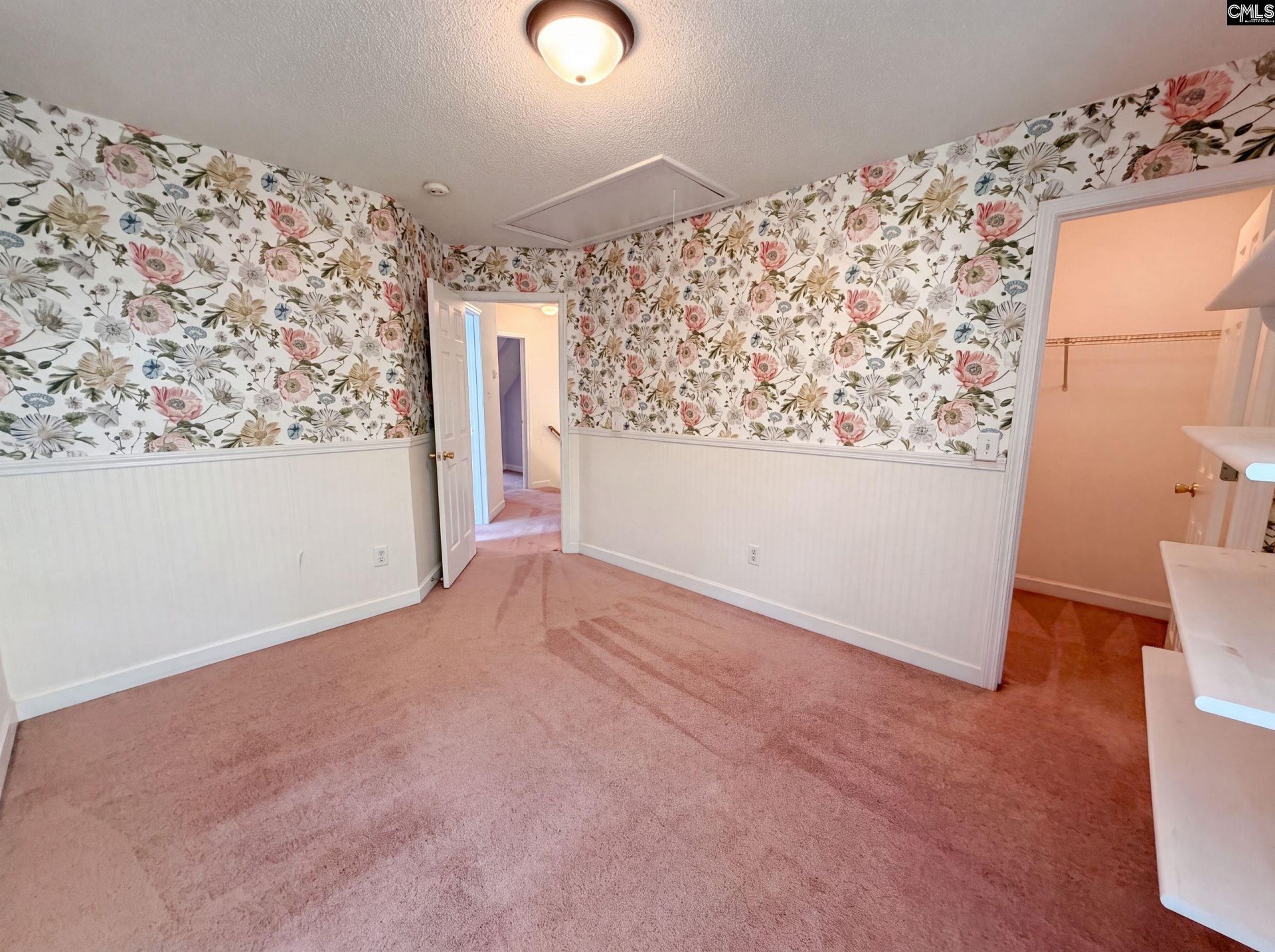 168 Hollow Tree Court Photo 8
