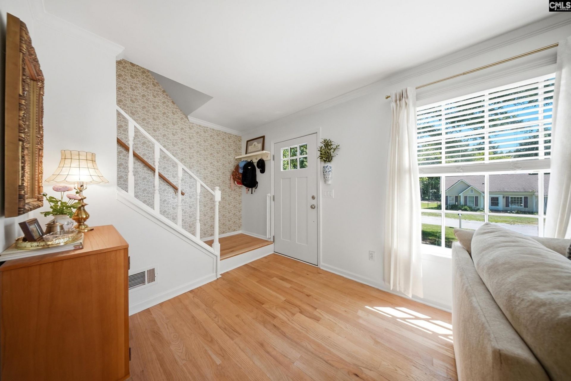 405 London Pride Road  Photo 18
