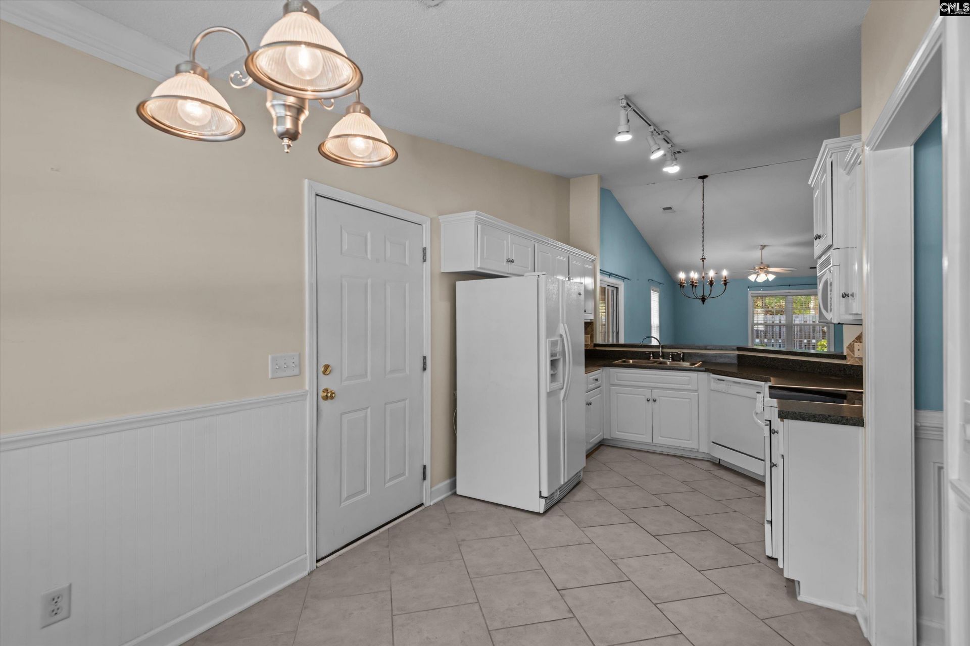 106 Park Meadow Drive Photo 14