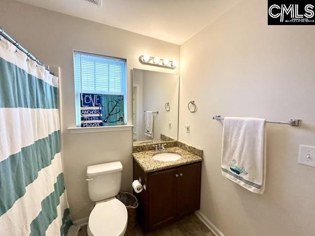 135 Whispering Oak Lane Photo 24