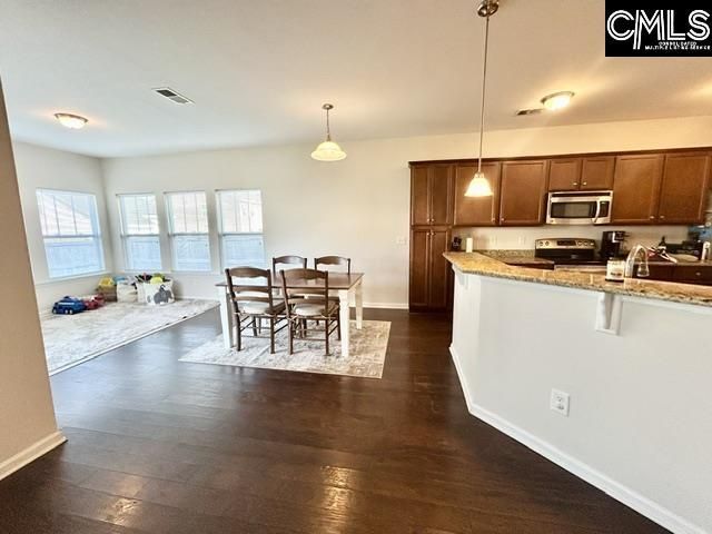 135 Whispering Oak Lane Photo 8