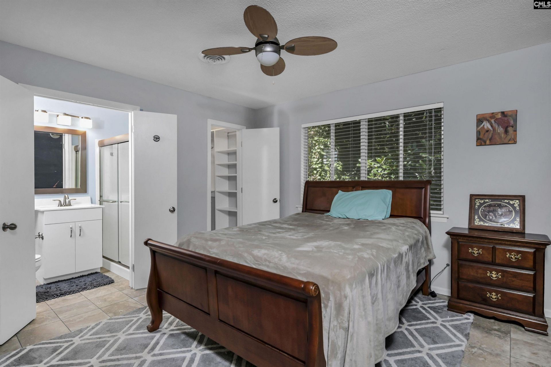 529 King Street Photo 15
