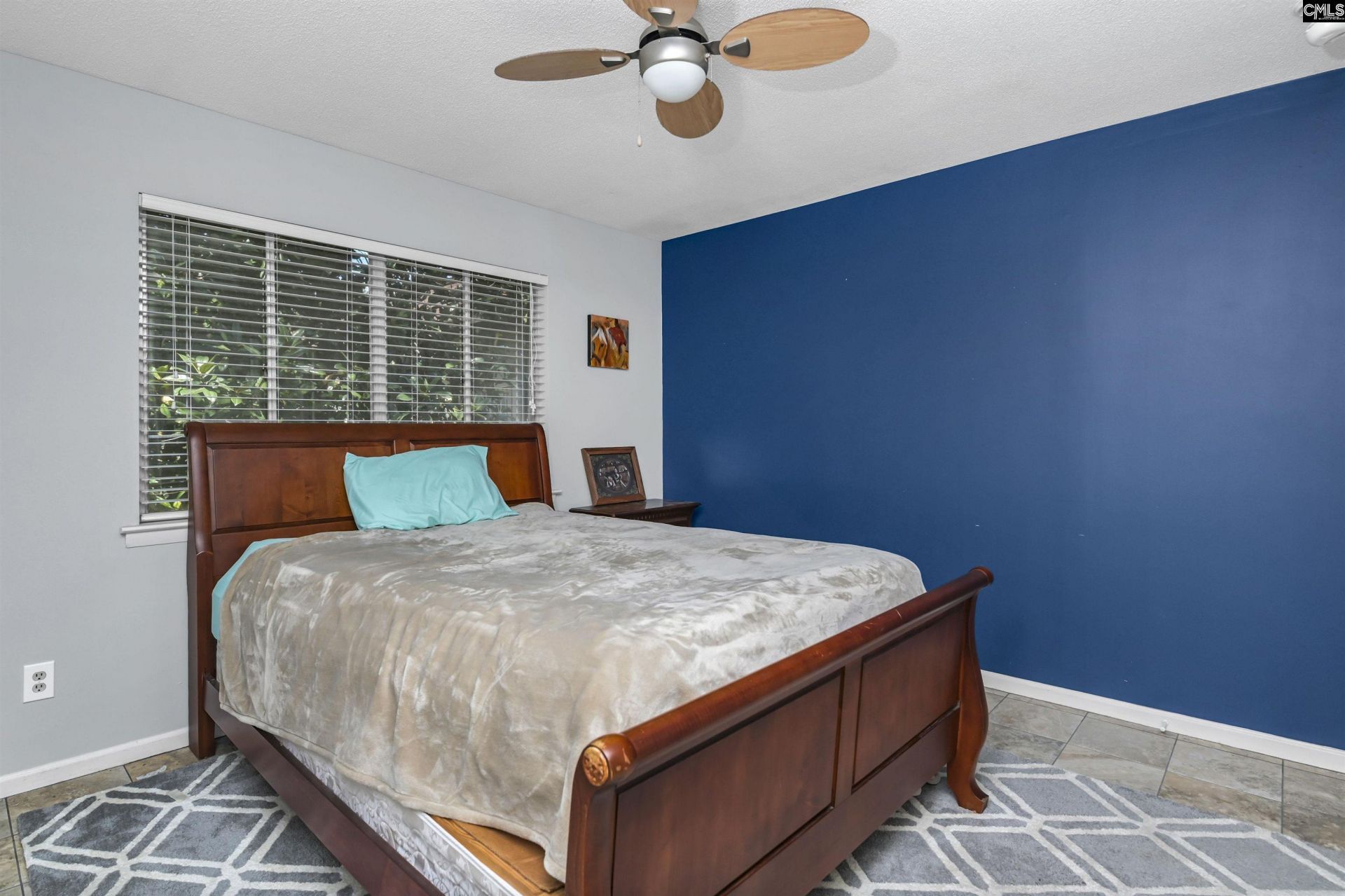 529 King Street Photo 19