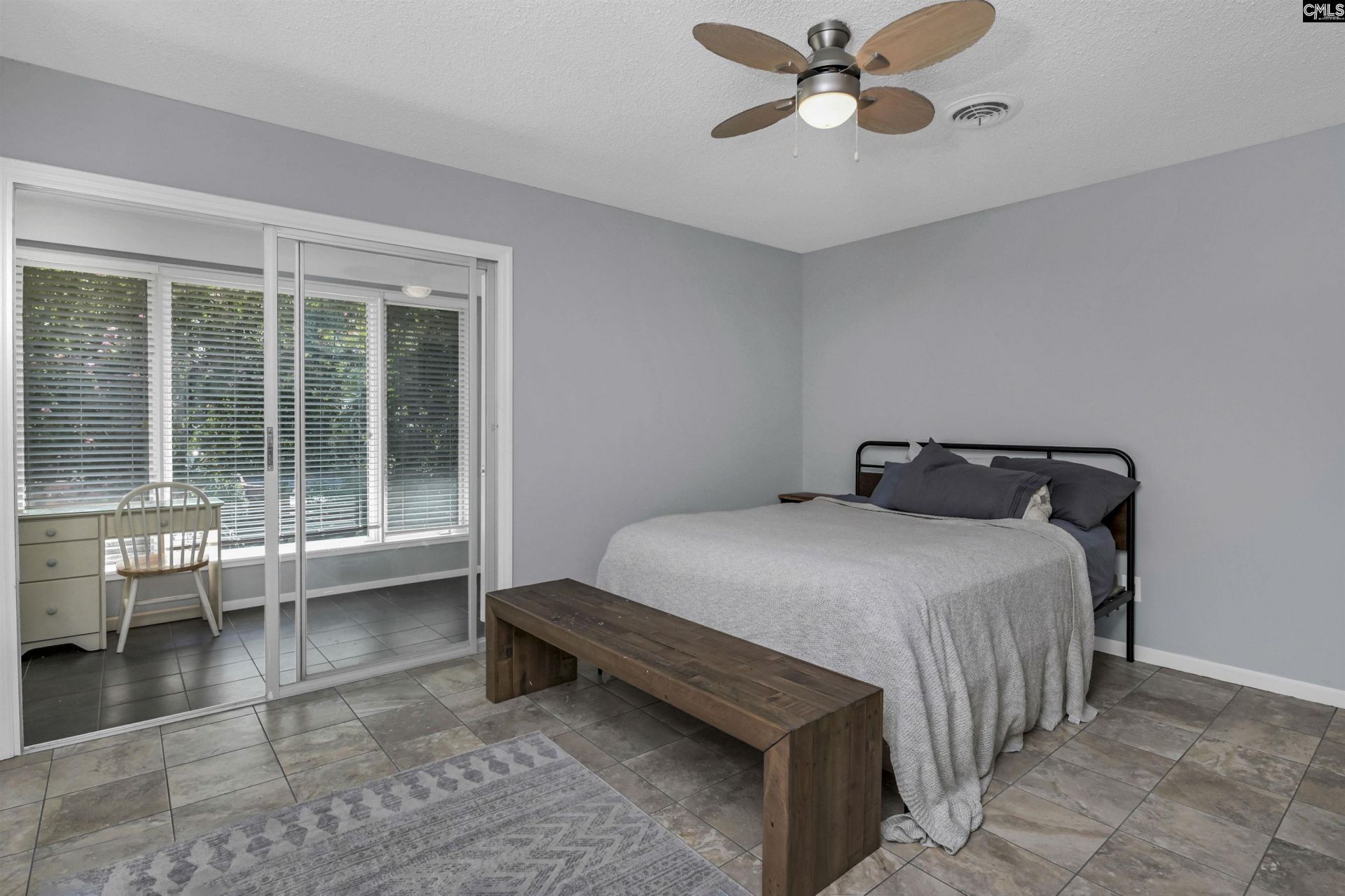 529 King Street Photo 20