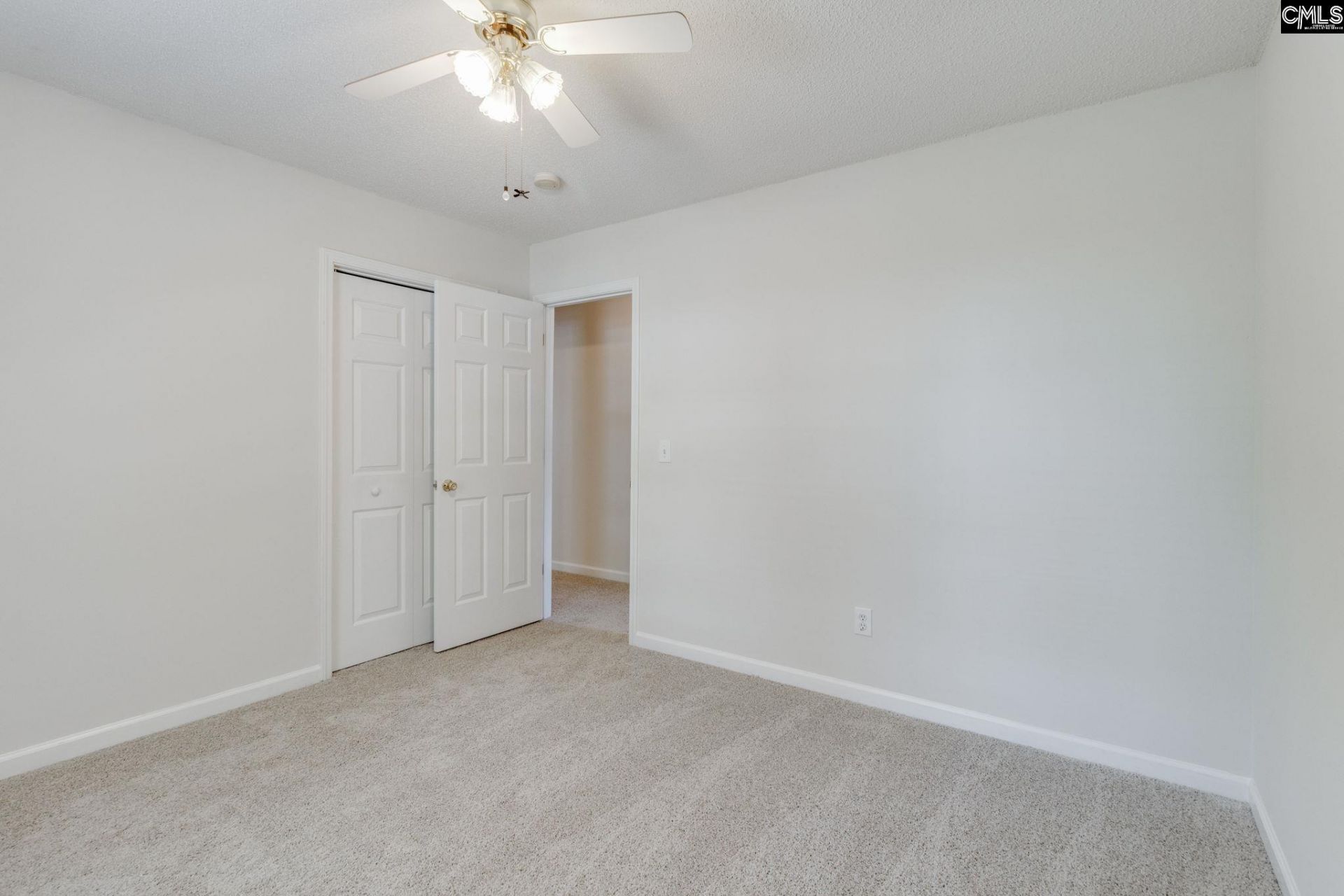 3221 Pheasant Court  Photo 15