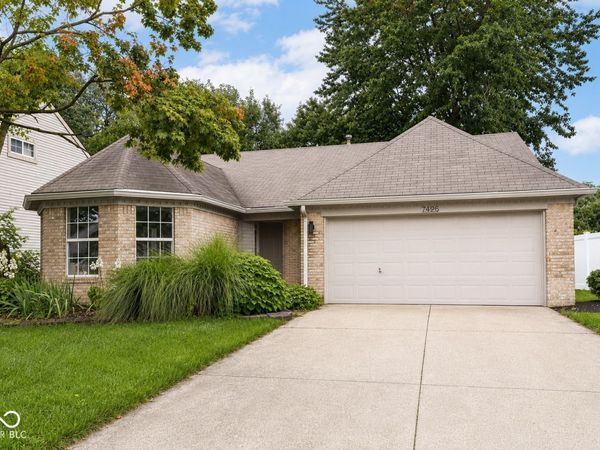 7496 Wood Court, Fishers, IN 46038