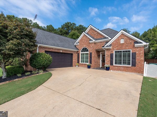 222 Meadow Run, Carrollton, GA 30116