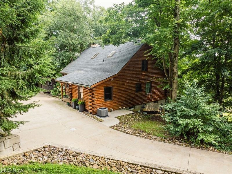 2639 Township Road 414, Dundee, OH 44624 Photo 3