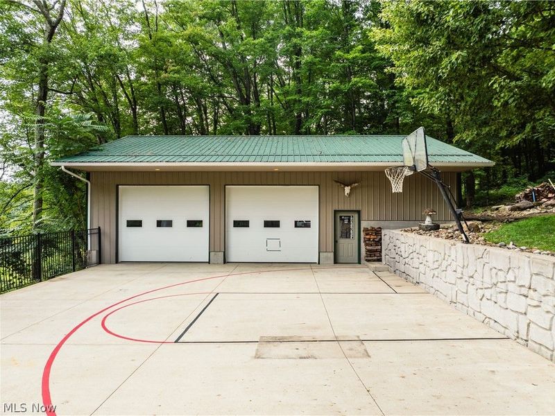 2639 Township Road 414, Dundee, OH 44624 Photo 5