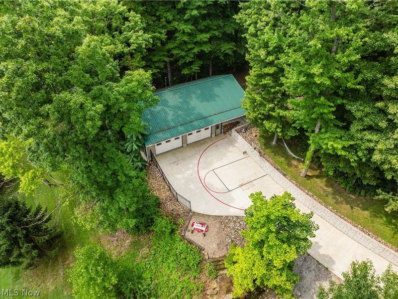 2639 Township Road 414, Dundee, OH 44624 Photo 8