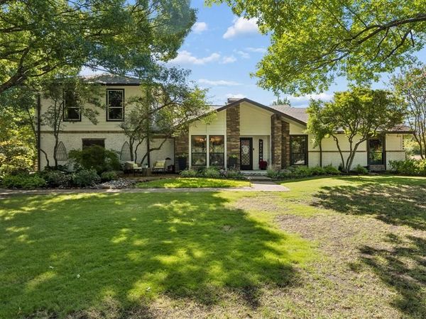 520 Cottonwood Place, Fairview, TX 75069