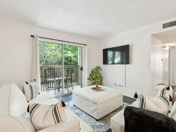 4845 Cedar Springs Road, Unit 173, Dallas, TX 75219