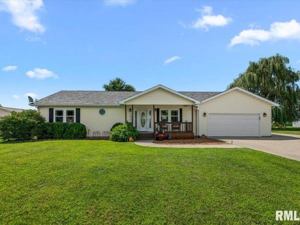 125 CEDAR Street, Kincaid, IL 62540