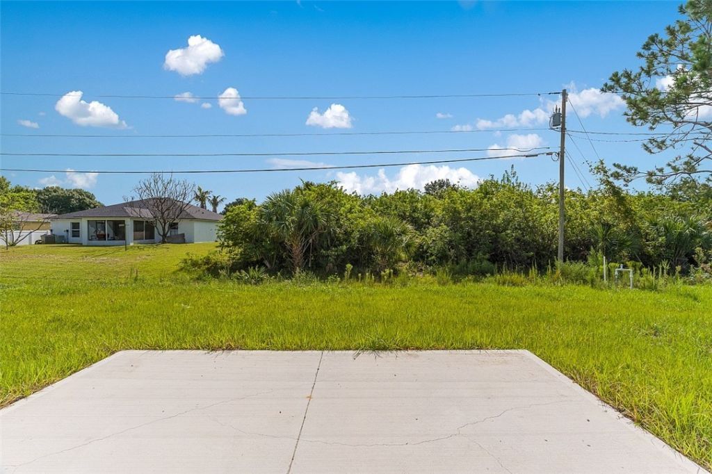 8526 102nd Court, Vero Beach, FL 32967 Photo