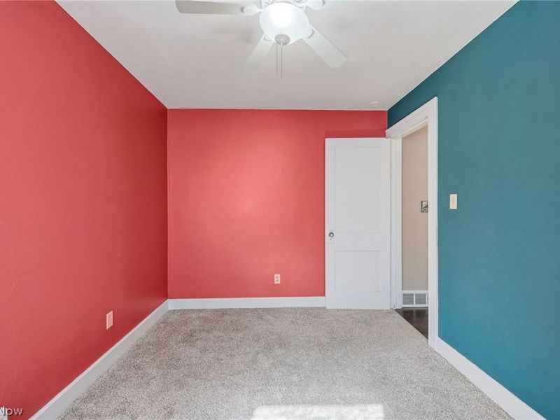 2400 Schell Avenue , Cleveland, OH 44109 Photo 19