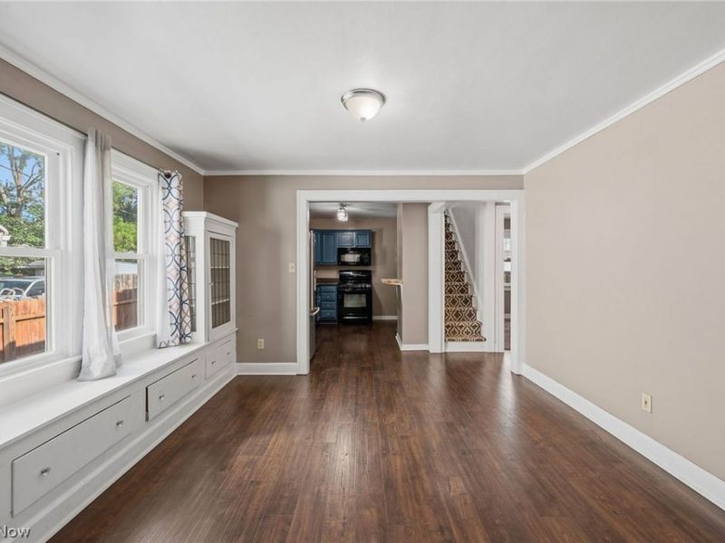 2400 Schell Avenue , Cleveland, OH 44109 Photo 8