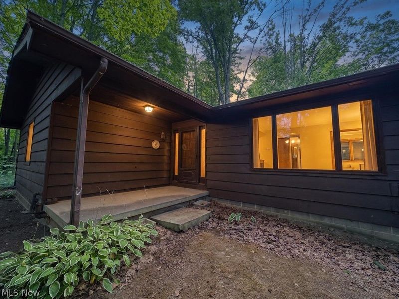7130 Leroy Thompson Road , Thompson, OH 44086 Photo 2